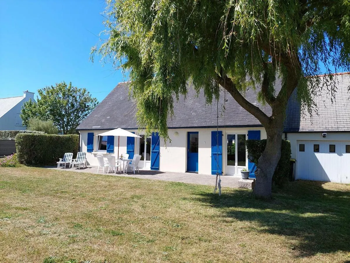 Single Storey Holiday Home Near The Beach, Santec