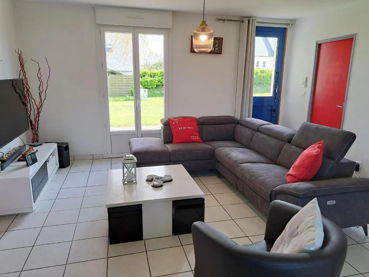 Single Storey Holiday Home Near The Beach, Santec